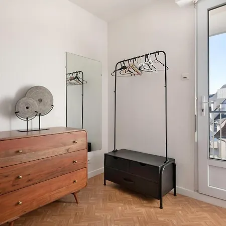 Apartment Bel - 400m De